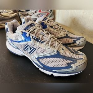 New Balance men's 10.5B